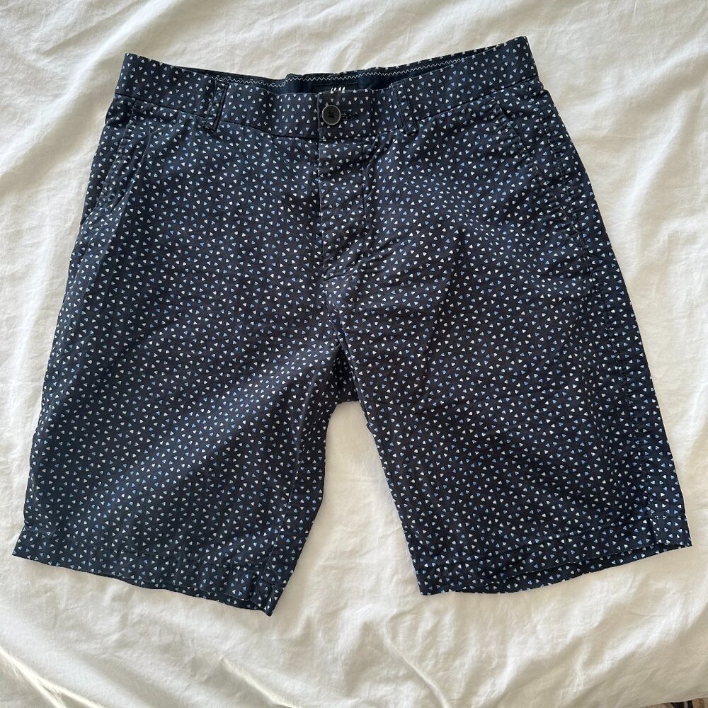 H&M Blue Diamond Pattern Shorts (33R)